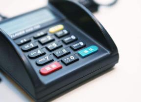 如何防范信用卡在POS机上被盗刷配图 如何防范信用卡在POS机上被盗刷配图